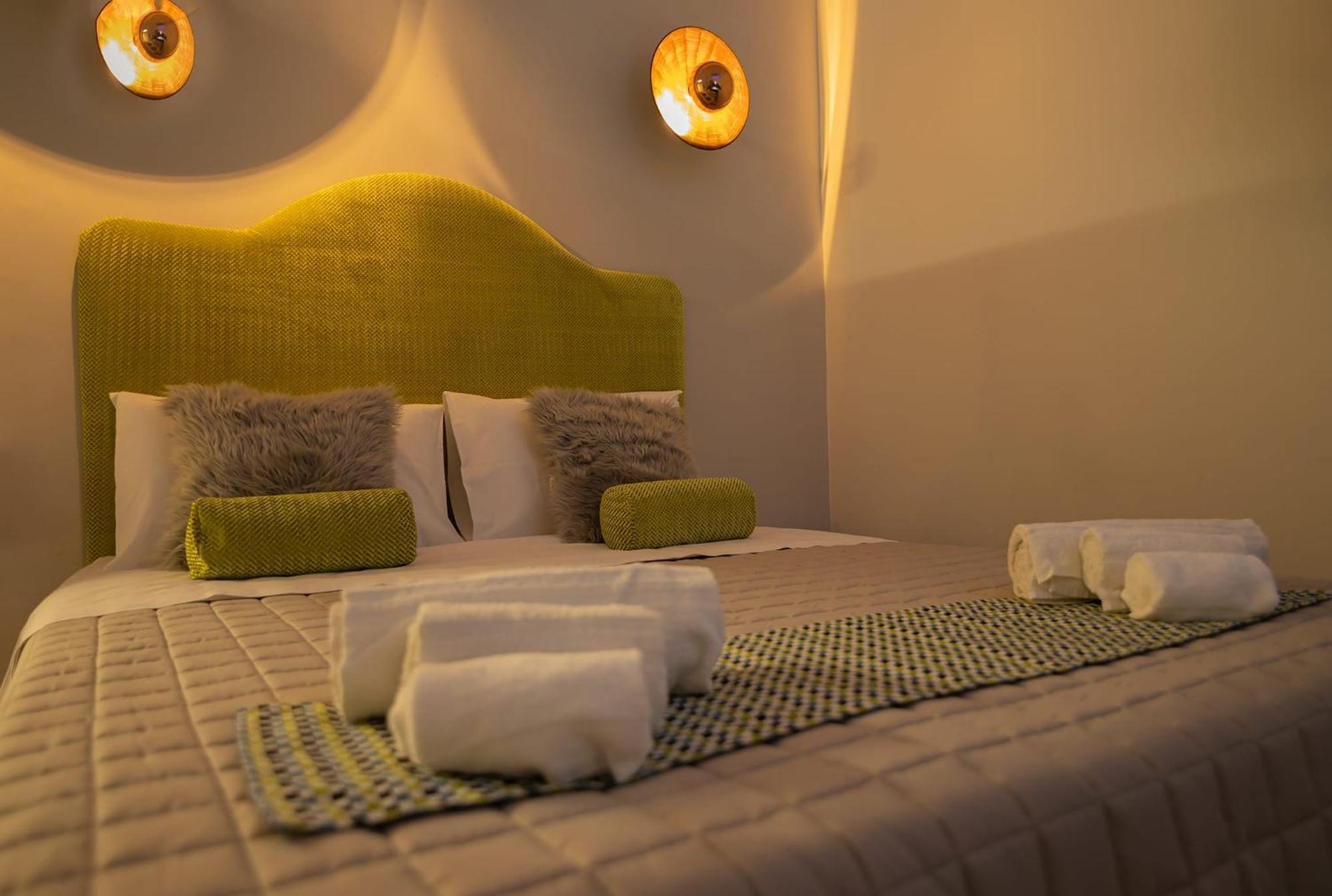 Essenza Suite Siracusa Con Jacuzzi Privata Szirakúza Kültér fotó
